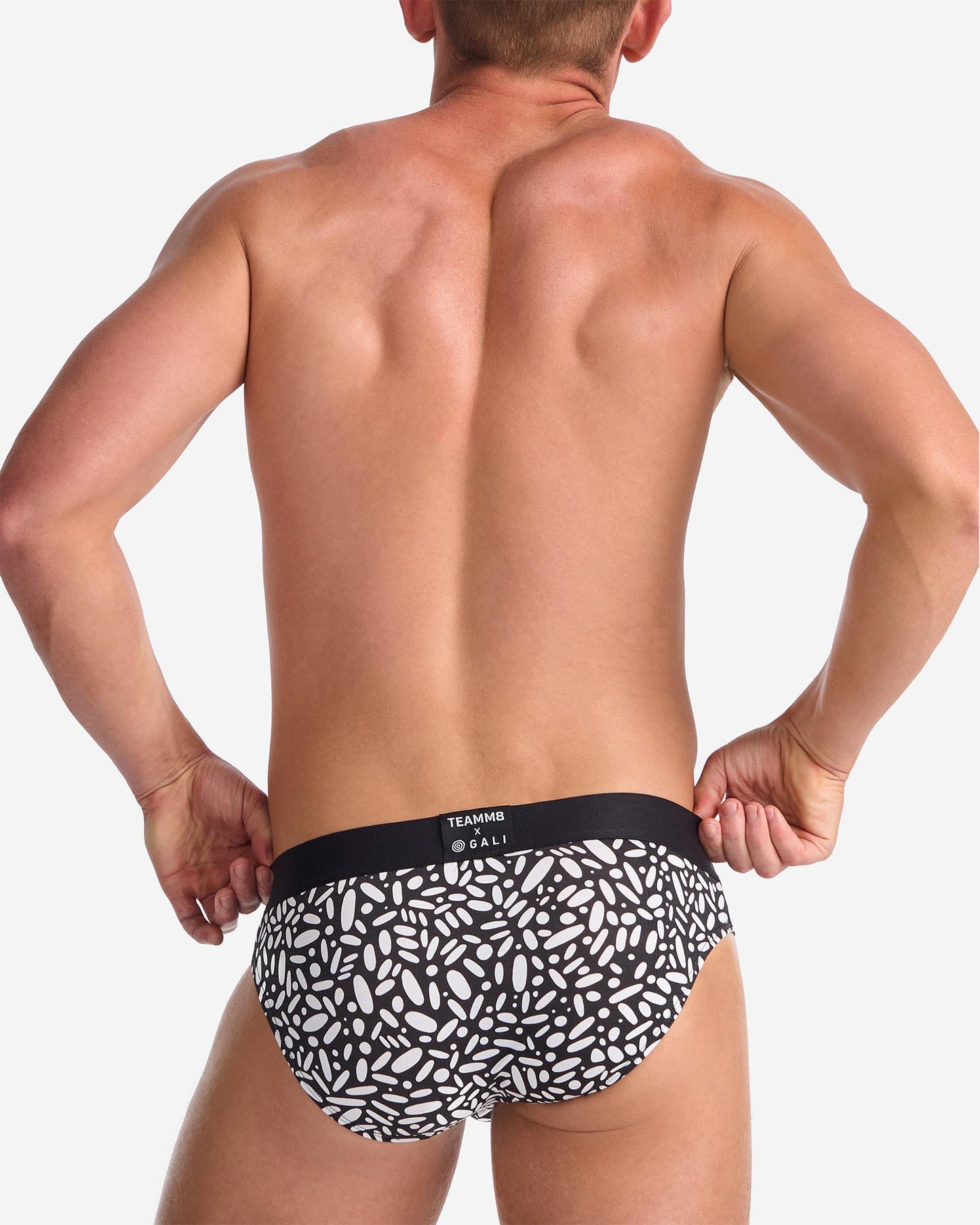 Teamm8 x Gali Brief - Buna Gal (Black & White)